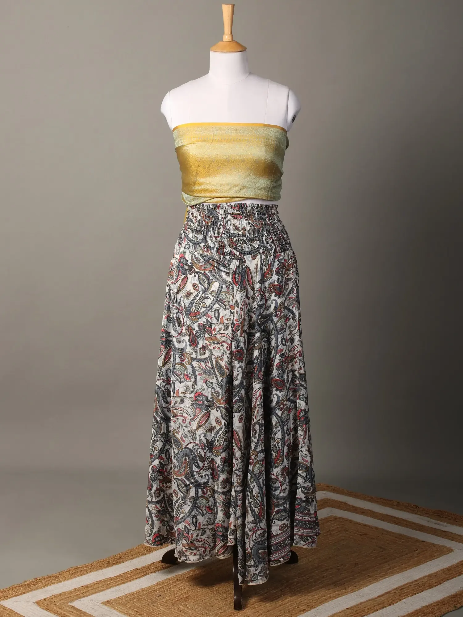 A-Line Printed White Skirt with Elastic Belt, alternate view