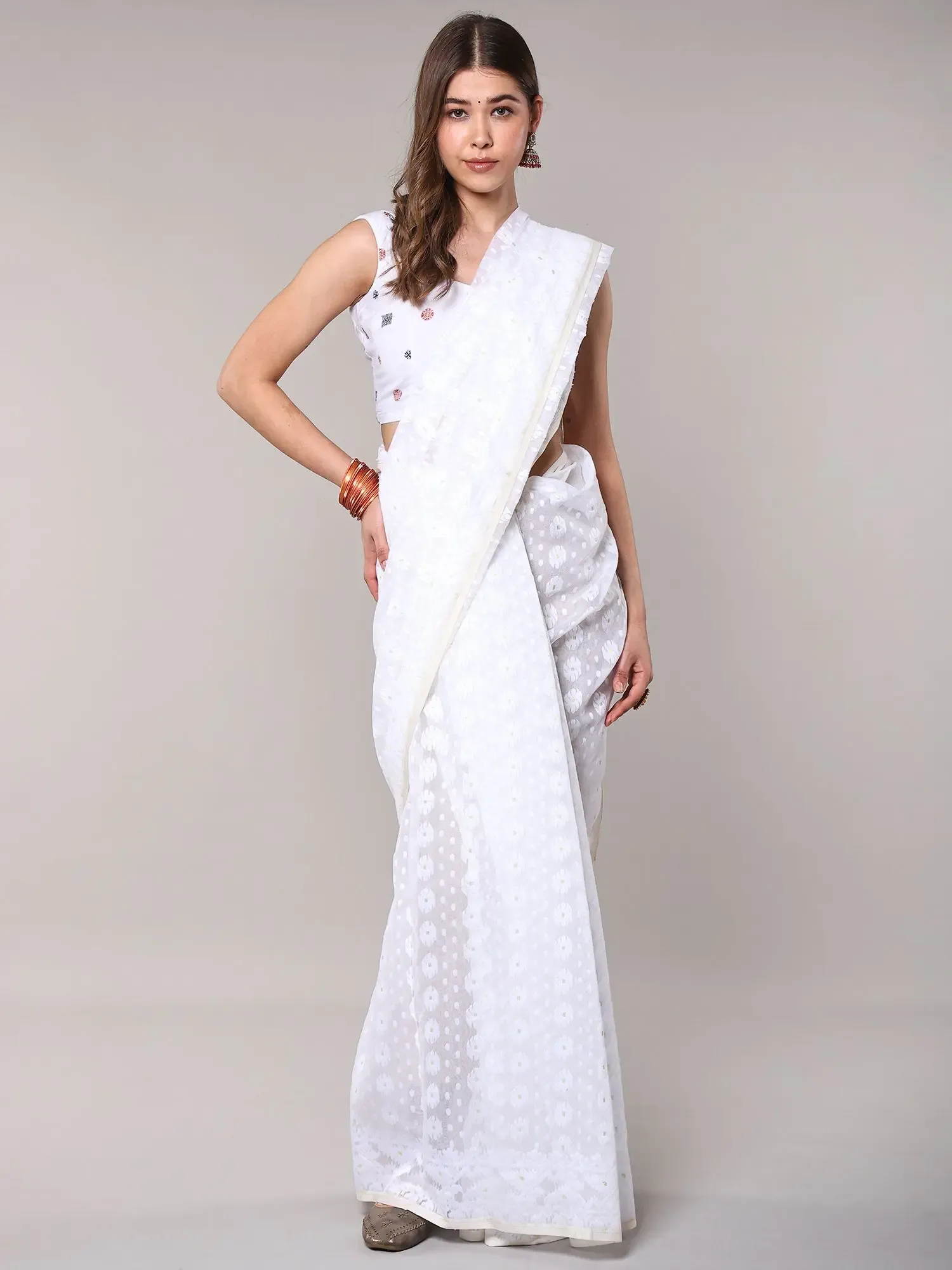Jamdani Saree with All-over Woven Bootis from Bengal, alternate view