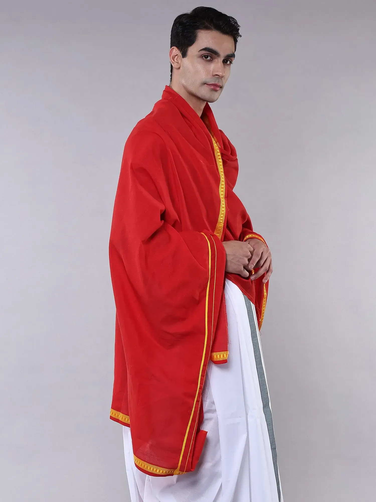 Plain Cotton Angavastram with Thread woven Border, alternate view