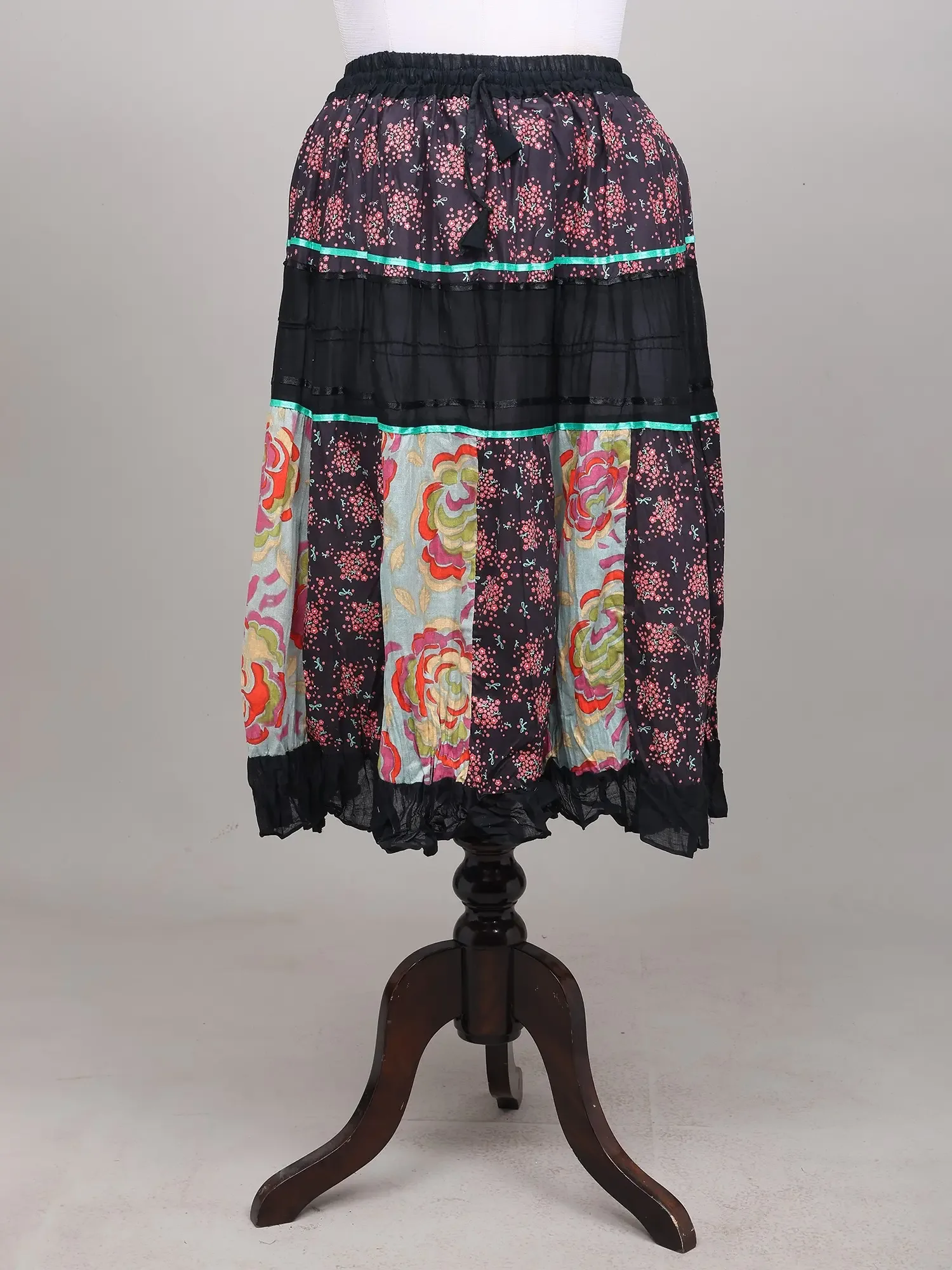 Printed Elastic Long Skirt with Ruffle Border, alternate view