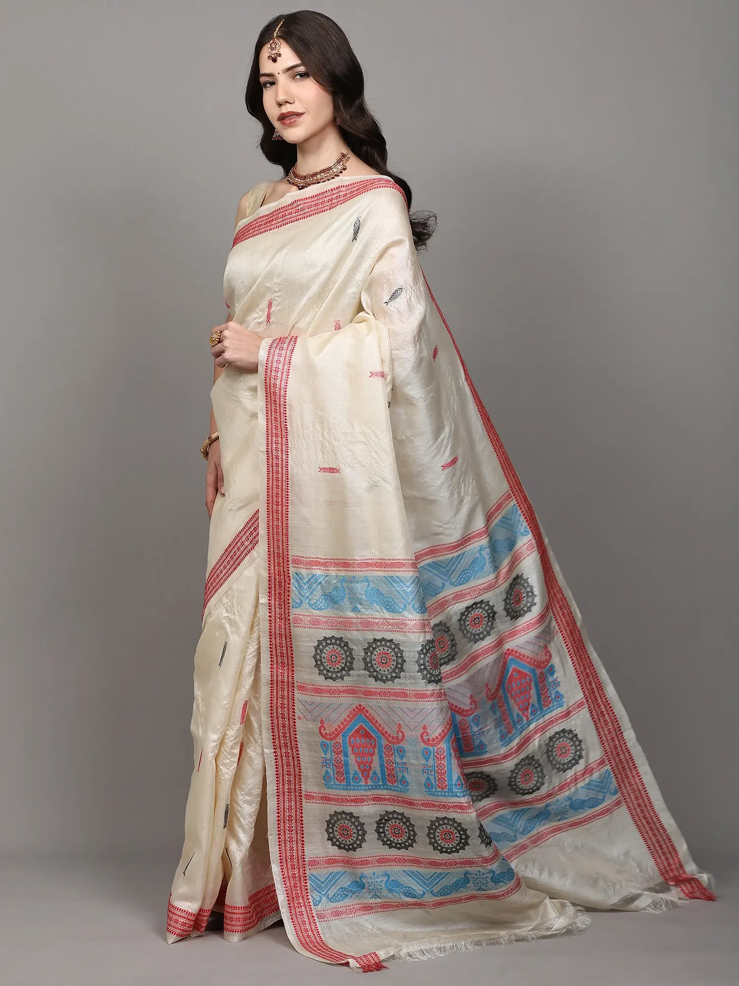 Cannoli-Cream Tussar Silk Handloom Saree with Woven Fish and Ethnic Motifs from Chhattisgarh