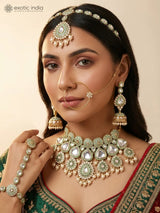 Emerald Green Kundan Bridal Jewellery Set with Pearl Drops