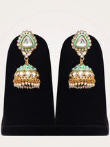 Emerald Green Kundan Bridal Jewellery Set with Pearl Drops
