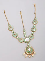 Emerald Green Kundan Bridal Jewellery Set with Pearl Drops