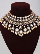 Emerald Green Polki Bridal Choker Set with Earrings and Maang Tikka