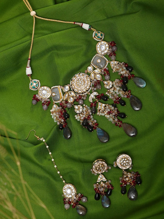 Kundan Stone Drop Choker Necklace Set with Earrings
