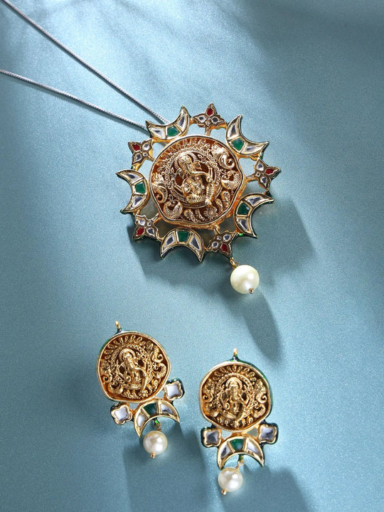 Chaturbhuj Ganesha Kundan Crescent Brass Silver Pendant Set