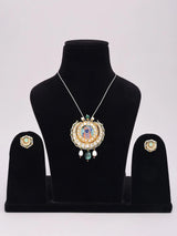 Dwarkadhish Kundan Pendant and Earrings Set with Bead Drops