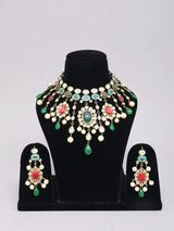 Oval Stone Lacquer and Pearl Drop Necklace Set in Brass Silver Alloy