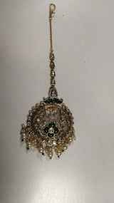 Kundan Maang Tikka with Green and Red Stone Setting