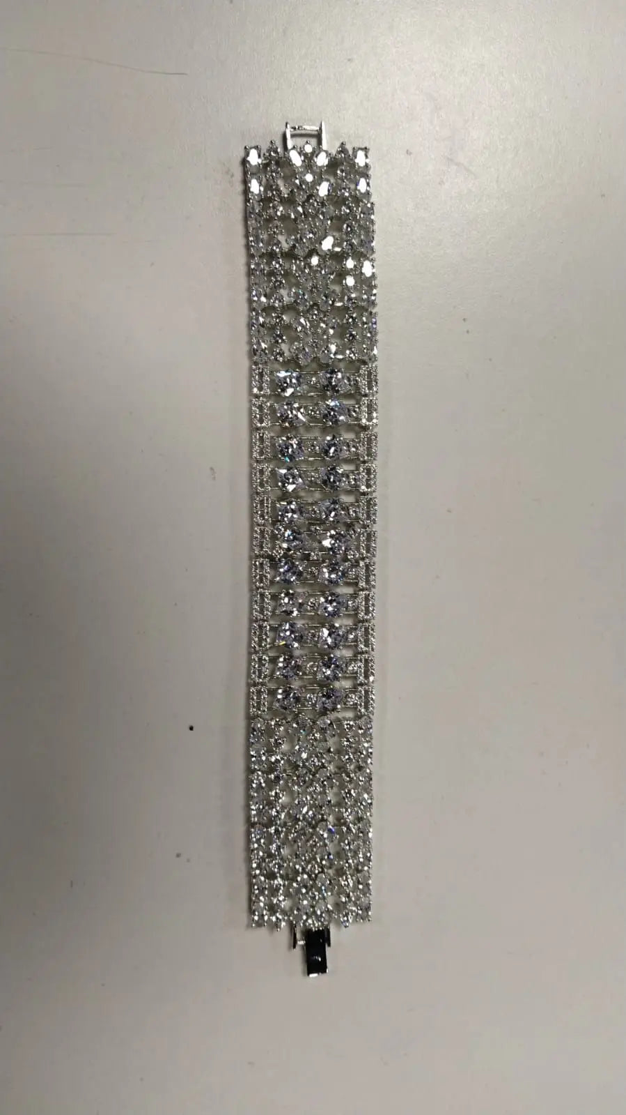 Zircon Stone Studded Chain Design Tennis Bracelet