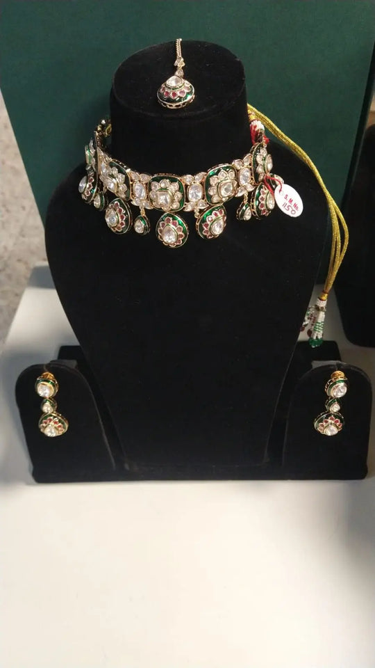 Kundan Brass Choker Necklace Set with Meenakari Accents