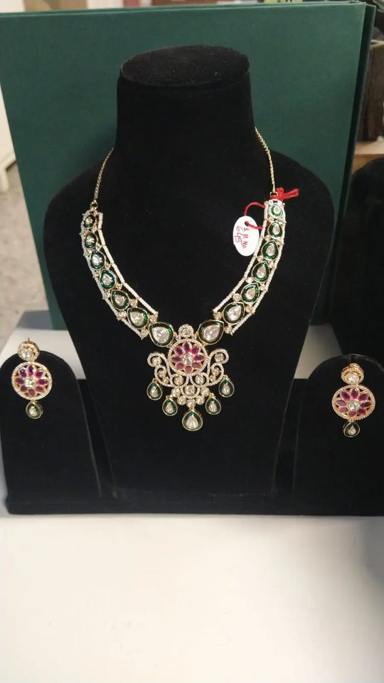 Floral Teardrop Kundan Brass Choker Necklace Set