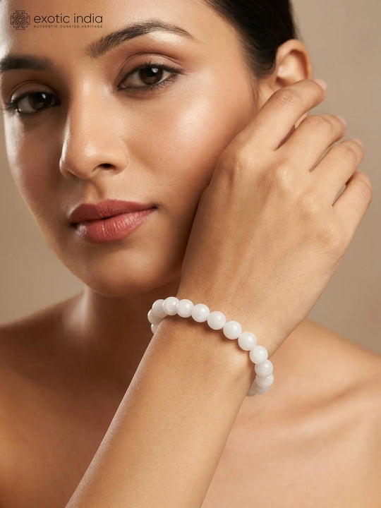 Natural White Moonstone Gemstone Bead Stretch Bracelet