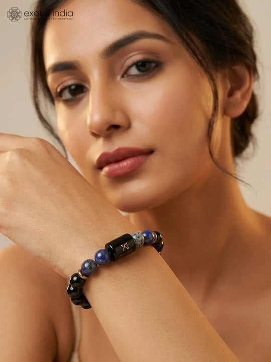 Sagittarius Zodiac Black Onyx and Lapis Lazuli Stretch Bracelet