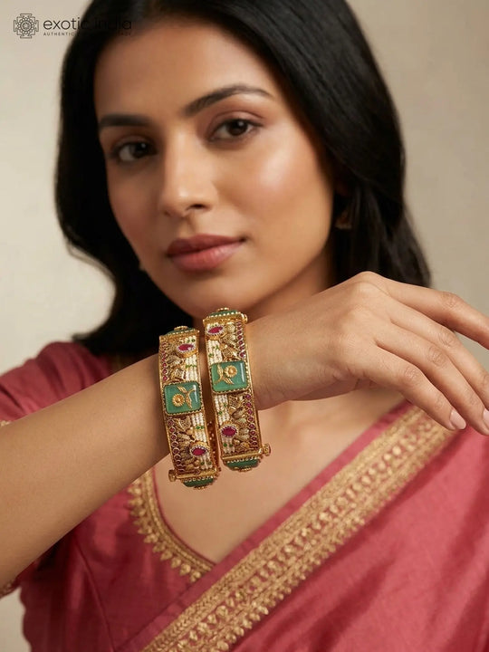 Kundan Set Brass Bangles with Intricate Stonework