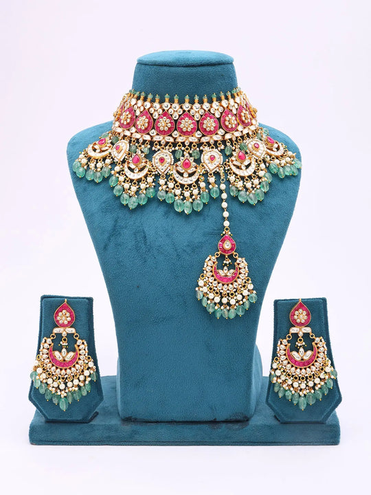 Kundan and Green Beaded Necklace Set with Maang Tikka
