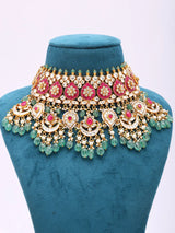 Kundan and Green Beaded Necklace Set with Maang Tikka