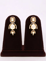Kundan Stone Studded Brass Necklace Set with Earrings