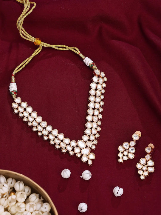 Kundan Brass Necklace Set with Matching Earrings