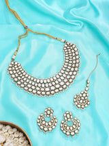 Oval Kundan and Pearl Necklace and Earrings Set in Brass