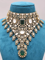 Emerald Green Kundan Bridal Necklace Set with Earrings and Maang Tikka