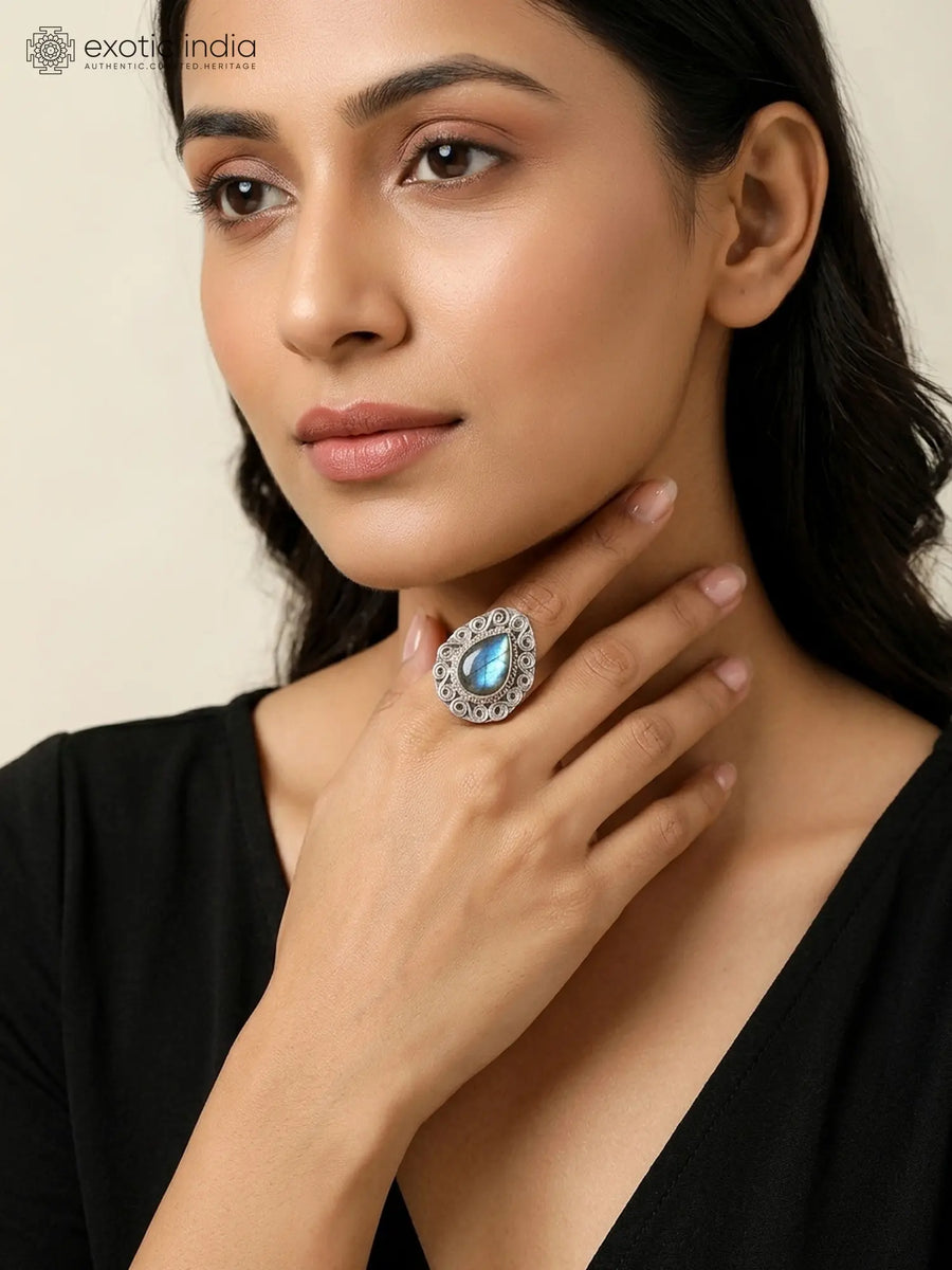 Faceted Labradorite Spiral Sterling Silver Ring