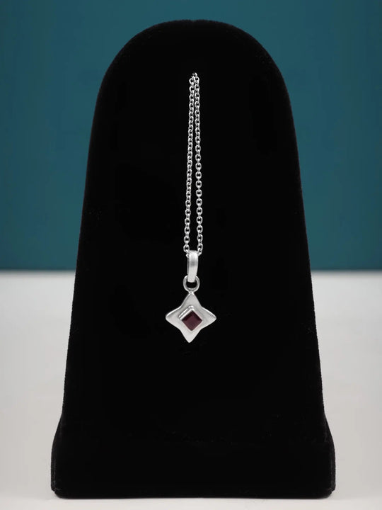 Garnet Star Motif Sterling Silver Pendant