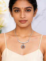 Carnelian Sterling Silver Necklace with Artisan Detailing