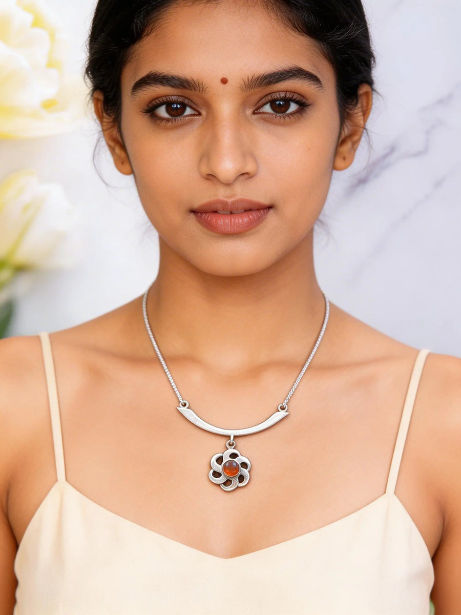Carnelian Sterling Silver Necklace with Artisan Detailing