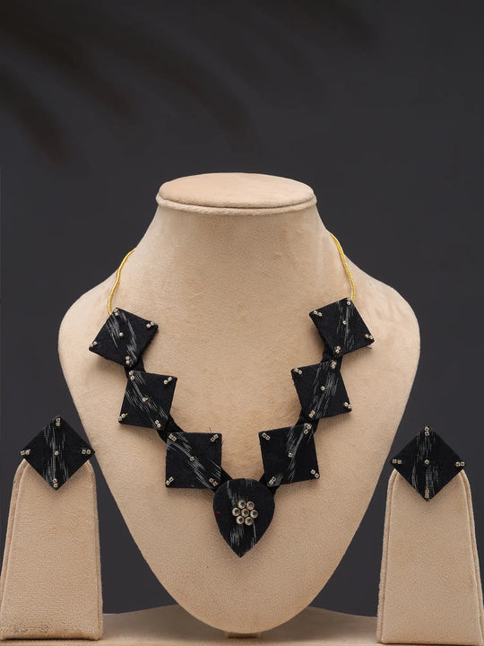 Sambalpuri Fabric and Stone Studded Necklace Set with Earrings
