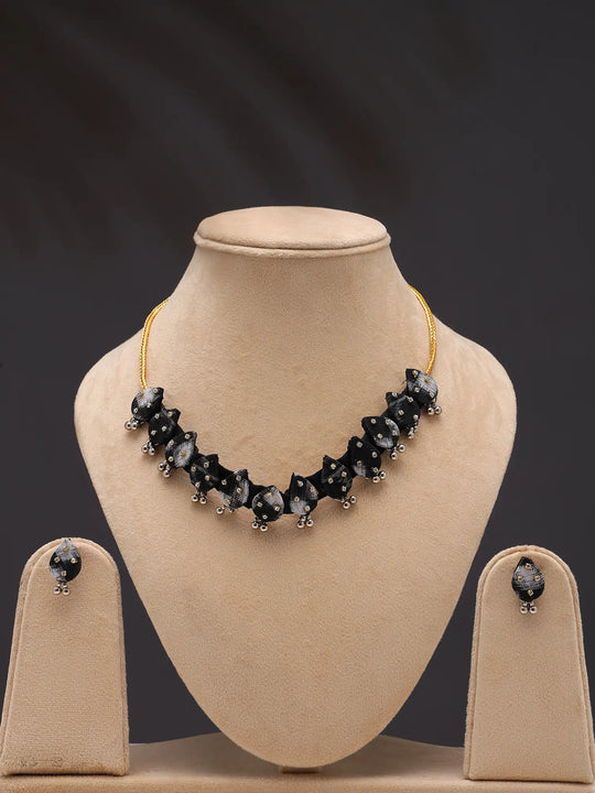 Sambalpuri Fabric and Stone Studded Choker and Earrings Set