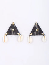 Sambalpuri Fabric and Shell Necklace and Earrings Set
