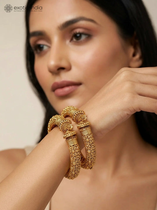Rajwadi Floral Screw Openable Copper Pair of Bangles