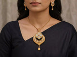 Kundan Flower Pendant Necklace and Earrings Set in Brass